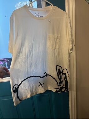 Peanuts White Short-Sleeve Pocket Tee with Black Hem Graphic